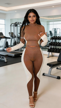 Conjunto de dos piezas de ropa deportiva: top corto de manga larga y leggings de cintura alta