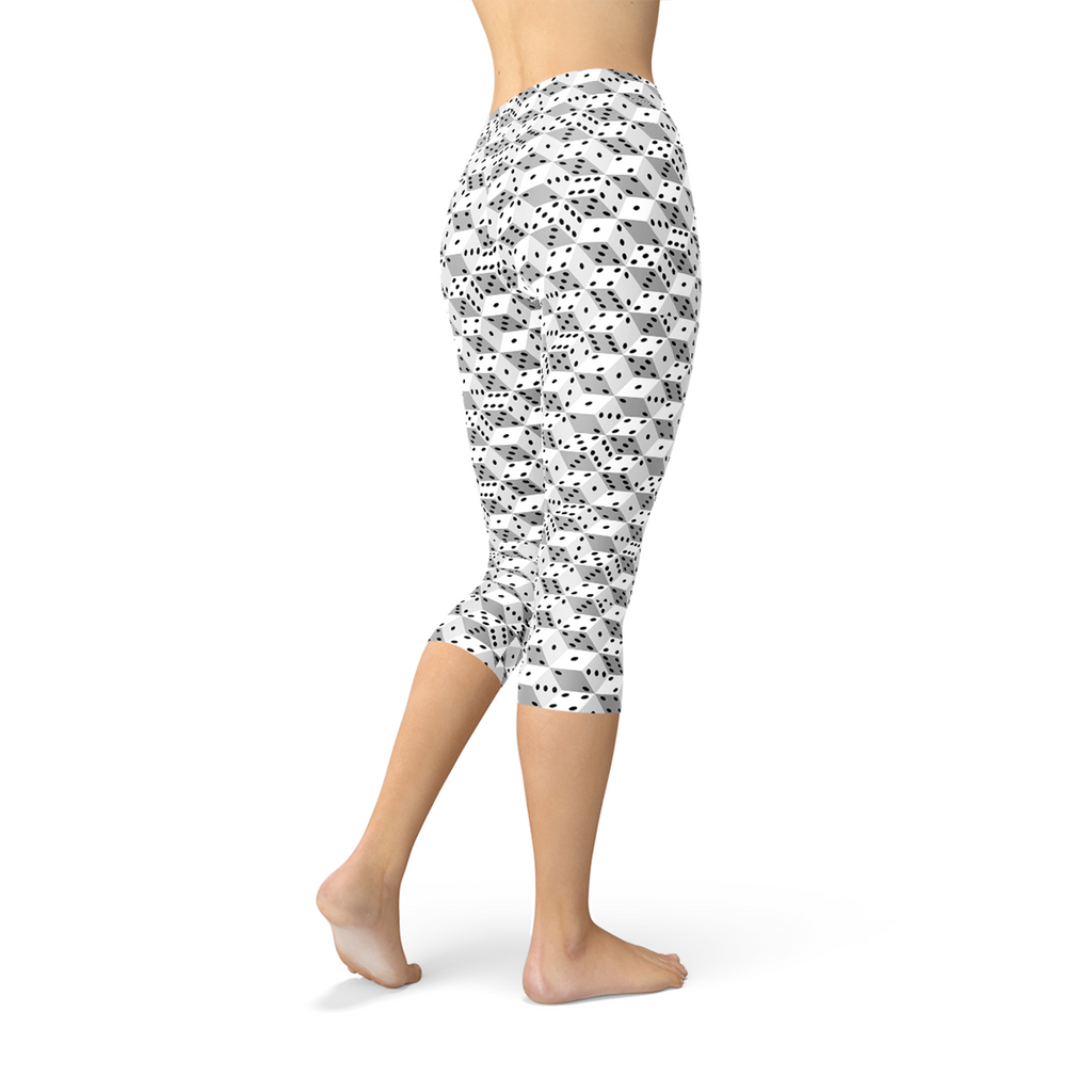 Leggings capri para mujer con estampado de dados en blanco y negro