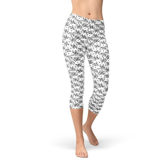 Leggings capri para mujer con estampado de dados en blanco y negro